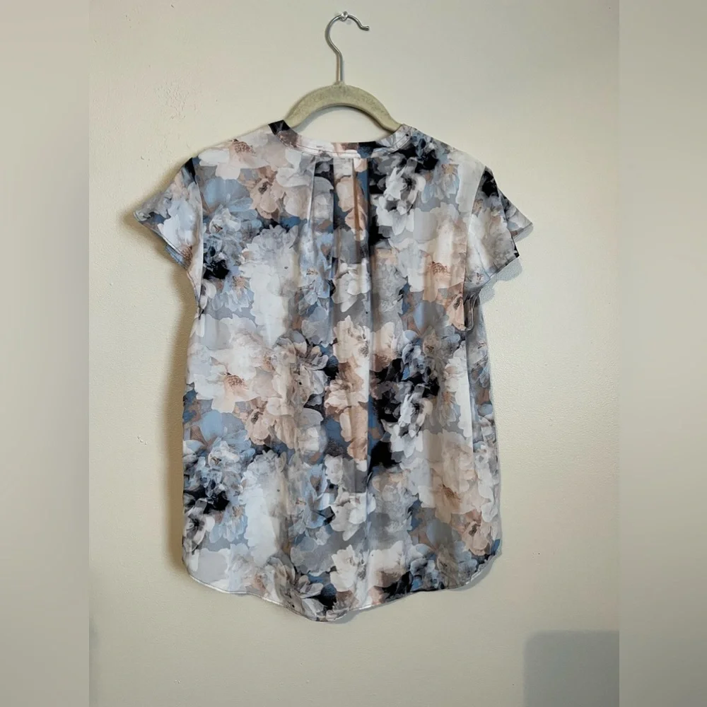 Women’s Calvin Klein Blouse (Size Small) - Picture 3 of 4